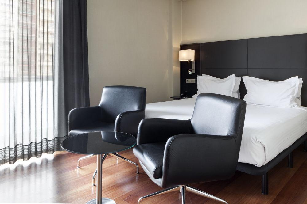 B&B Hotel Vitoria General Alava מראה חיצוני תמונה