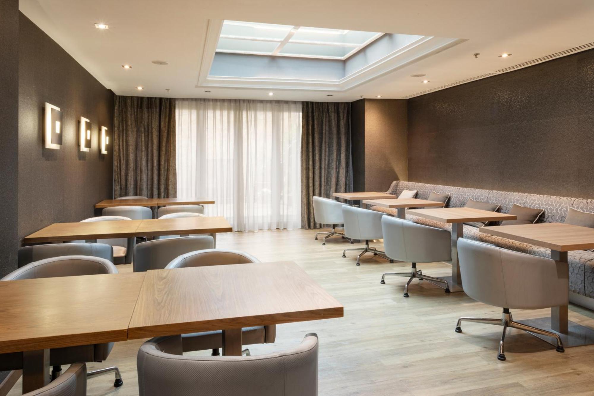 B&B Hotel Vitoria General Alava מראה חיצוני תמונה