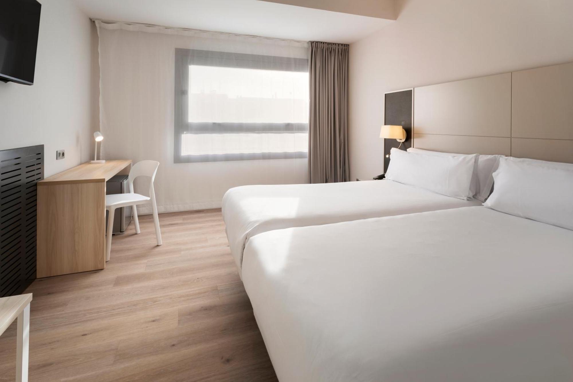 B&B Hotel Vitoria General Alava מראה חיצוני תמונה