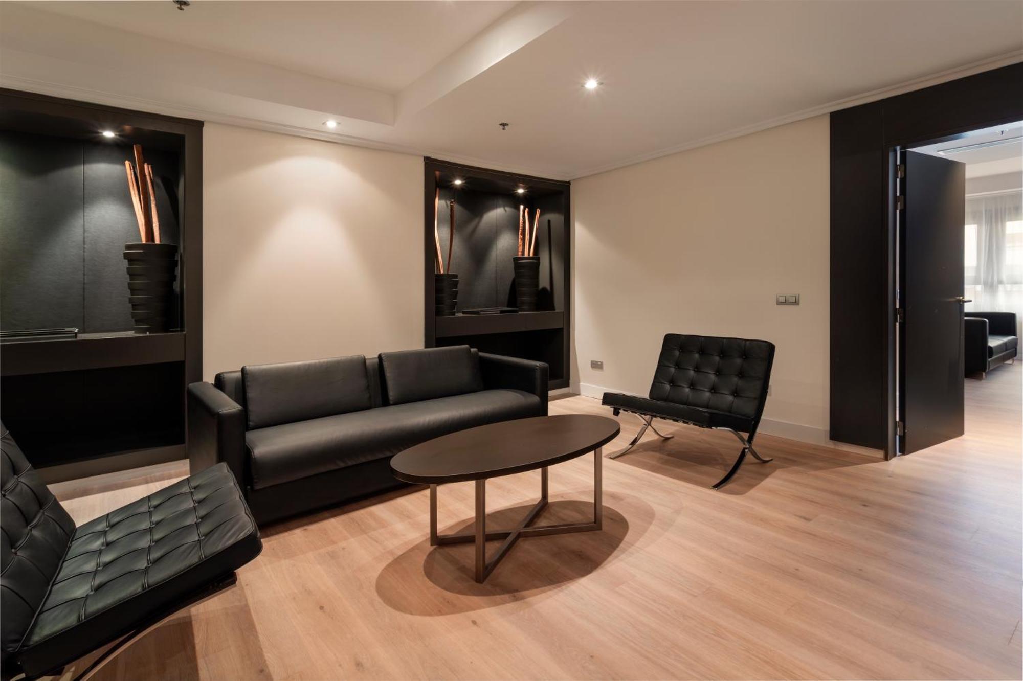 B&B Hotel Vitoria General Alava מראה חיצוני תמונה