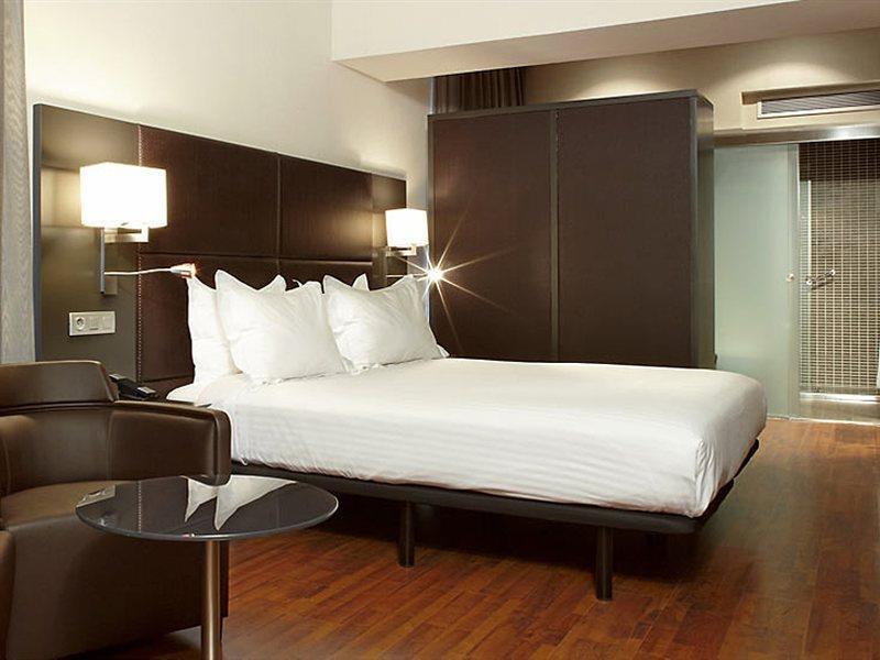 B&B Hotel Vitoria General Alava מראה חיצוני תמונה