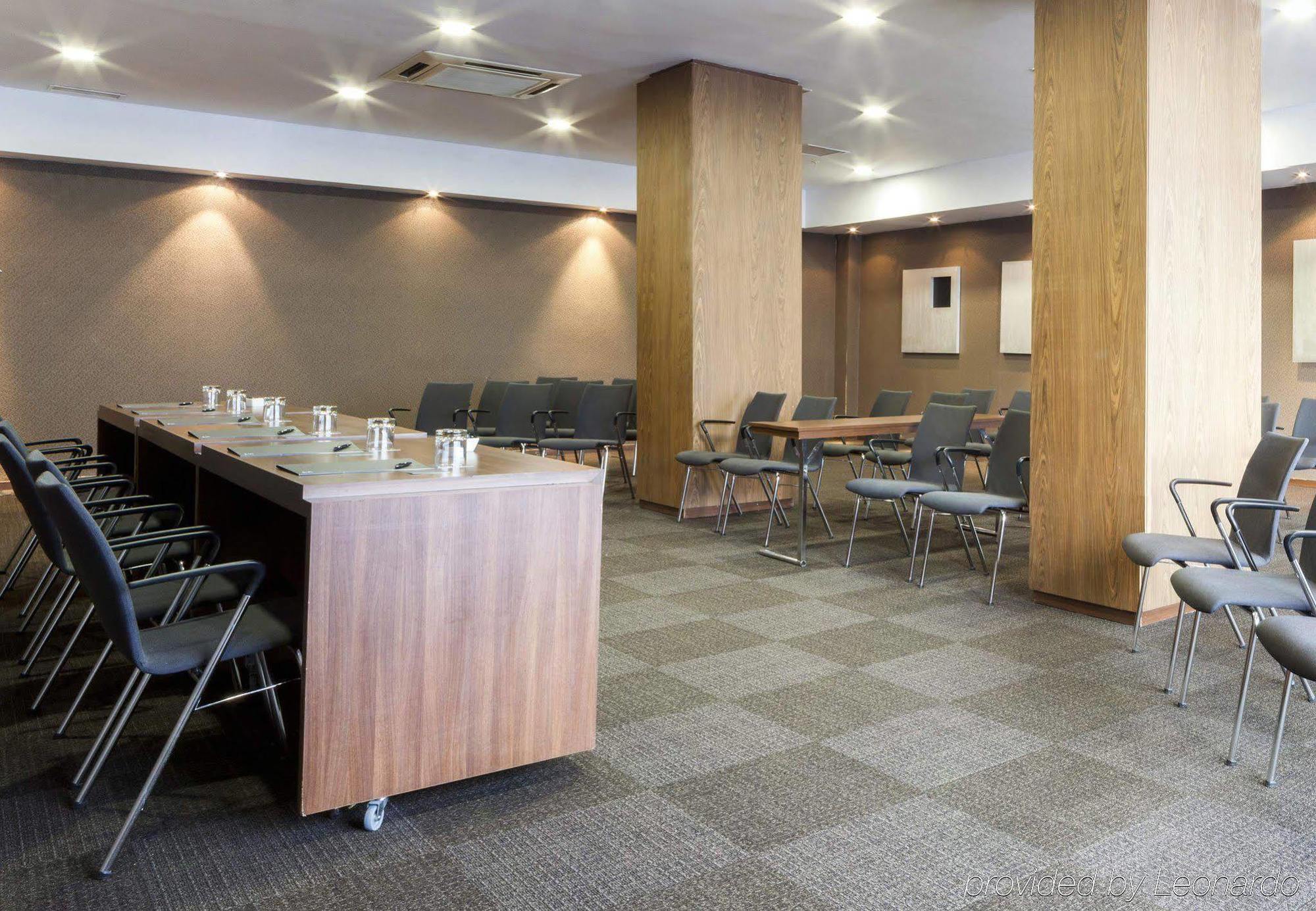 B&B Hotel Vitoria General Alava מראה חיצוני תמונה