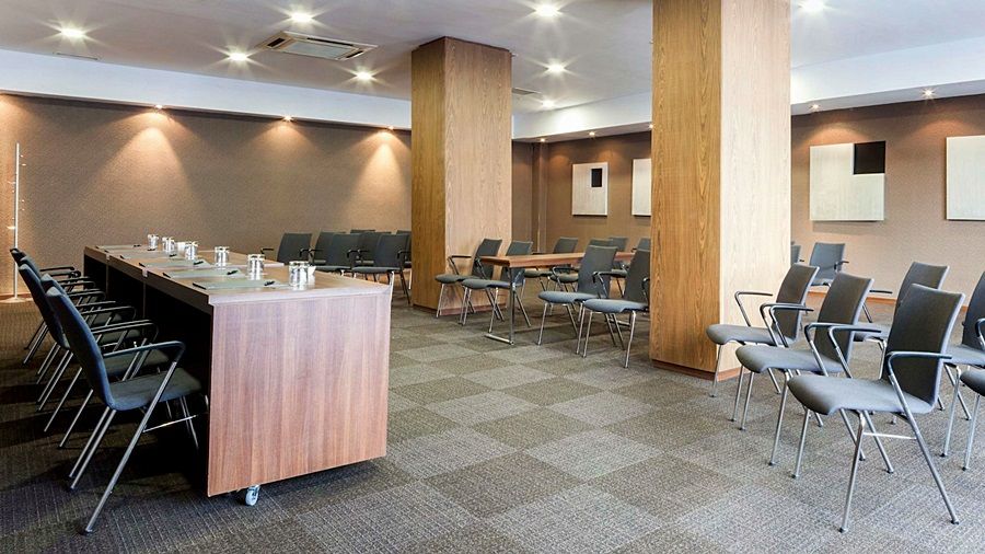 B&B Hotel Vitoria General Alava מראה חיצוני תמונה